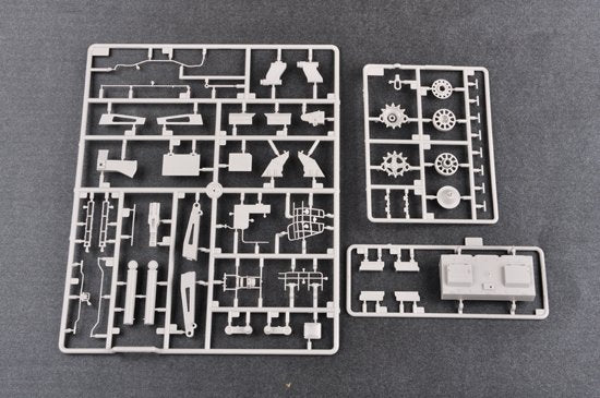 Trumpeter 05593 Soviet 2S7 Self-Propelled Gun – zdjęcie 10
