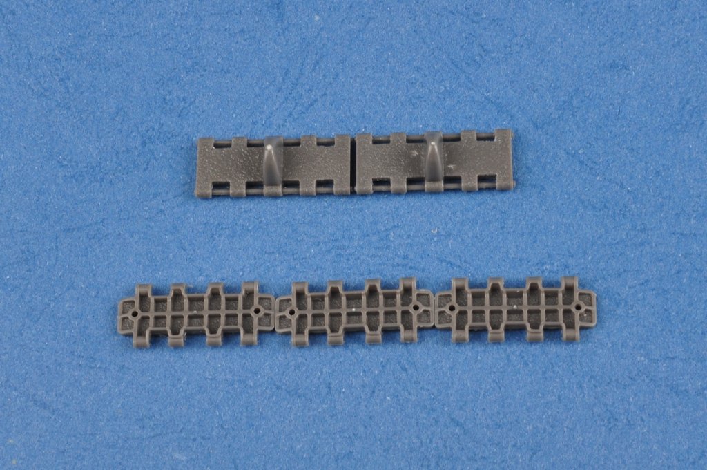 Hobby Boss 82602 Soviet T-34/85 1/16 – zdjęcie 12
