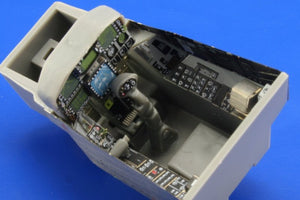 Eduard FE344 F-18E interior REVELL 1/48 – image 4