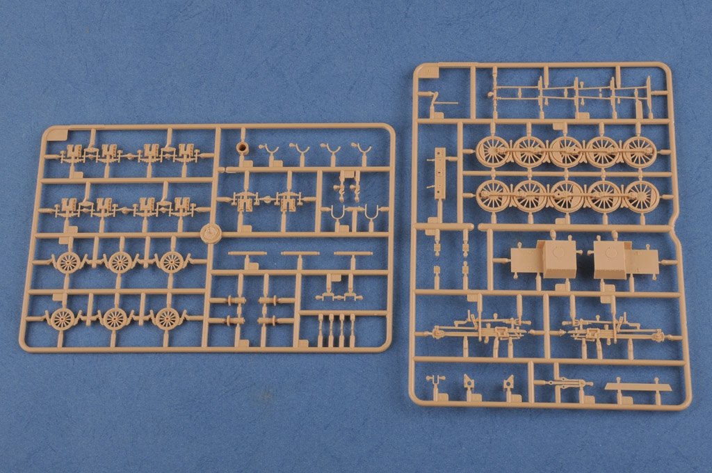 Hobby Boss 82922 German Panzerlok BR57 Armoured Locomotive 1//72 – zdjęcie 4