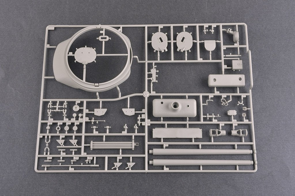 I Love Kit 61619 M4A3E8 Medium Tank - Early 1/16 – image 8