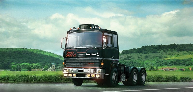 Italeri 3902 BERLIET R352ch RENAULT R360 1/24