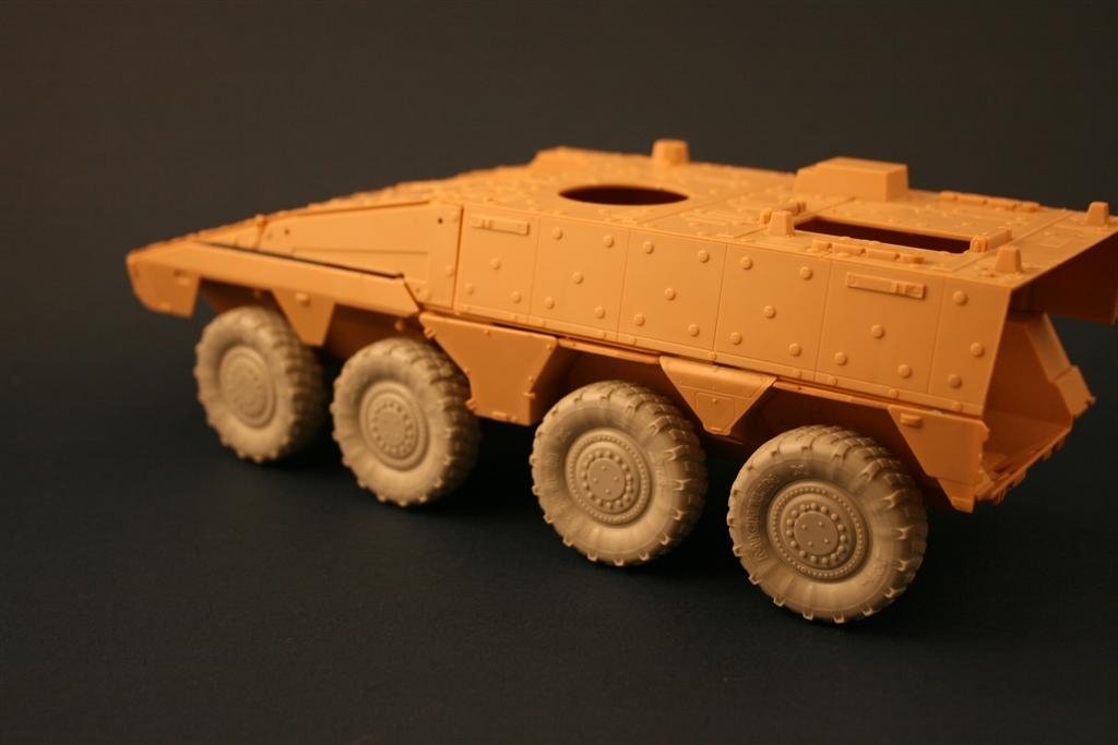 Panzer Art RE35-061 Wheels for Boxer MRAV (Hobby Boss Kit) 1/35 – zdjęcie 2