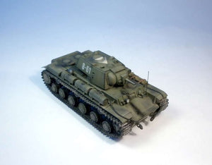 PST 72015 KV-8 heavy Flamethrower Tank 1/72 – image 5