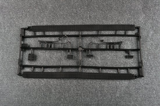 Trumpeter 07164 German Tiger with 88mm kwk L/71 1/72 – image 7