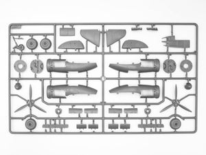ICM 48229 Ju 88A-4 with German Ground Personnel and Torpedo Trailers 1/48 – zdjęcie 5