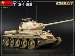 MiniArt 37071 EGYPTIAN T-34/85. INTERIOR KIT 1/35 – zdjęcie 2