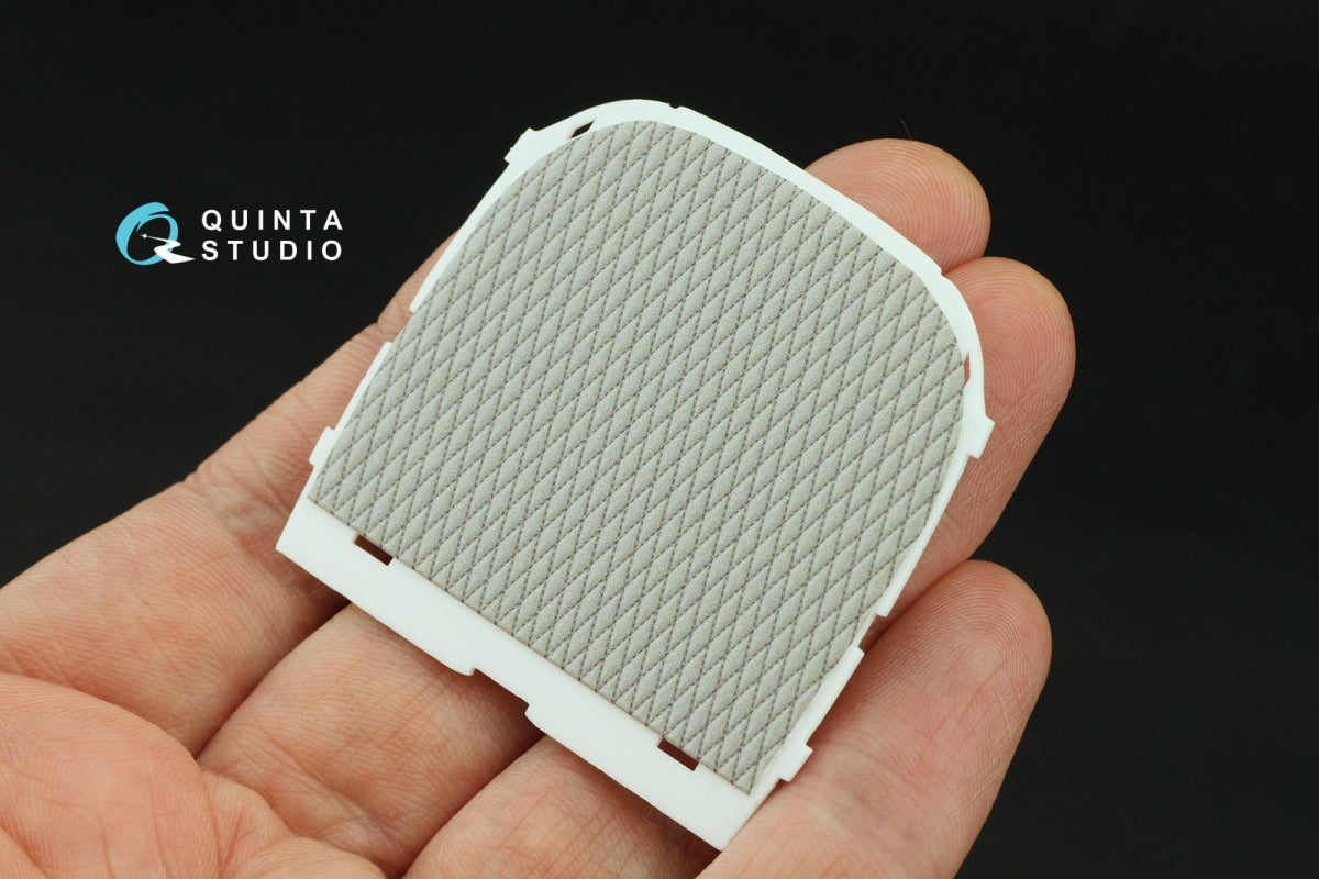 Quinta Studio QD32219 Quilting cover for US helicopter cockpit. 3D-Printed coloured Interior on decal paper (All kits) 1/32 – Bild 5