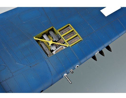 Trumpeter 02257 Grumman F6F-5 Hellcat 1/32 – image 7