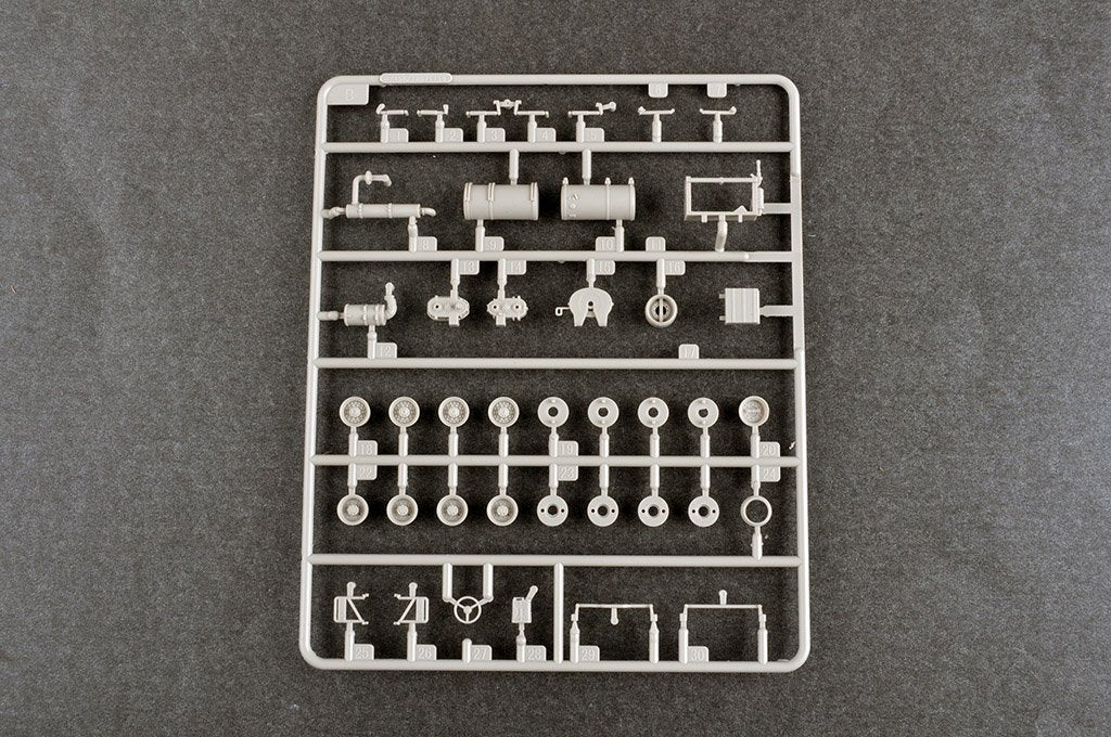 Trumpeter 07159 MPQ 53 C-Band Tracking Radar 1/72 – image 12