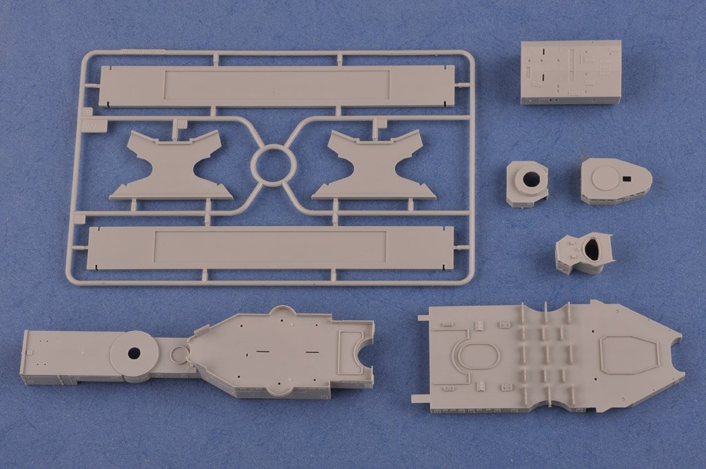 Hobby Boss 86507 French Navy Strasbourg Battleship 1/350 – image 8