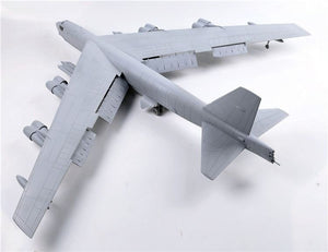 Modelcollect UA72200 B-52H U.S. Stratofortress strategic Bomber 1/72 – zdjęcie 7