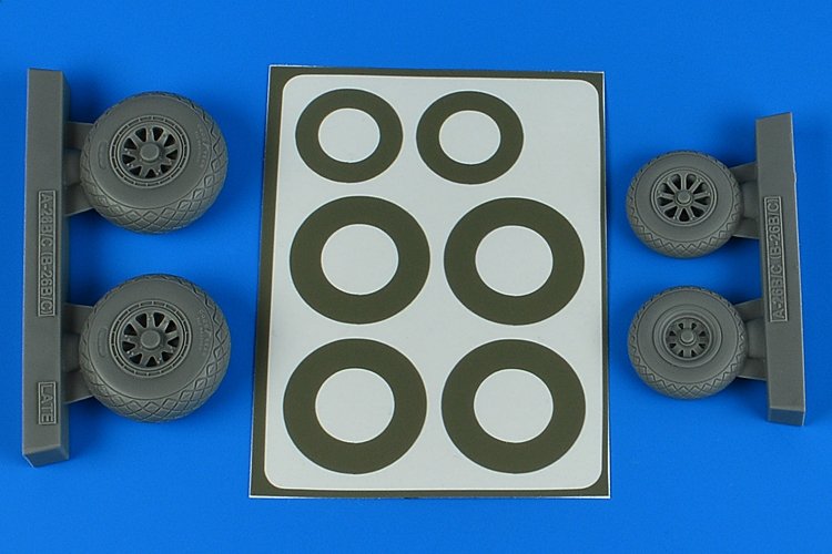 Aires 4849 A-26B/C (B-26B/C) Invader wheels & paint masks late - diamond pattern 1/48 ICM
