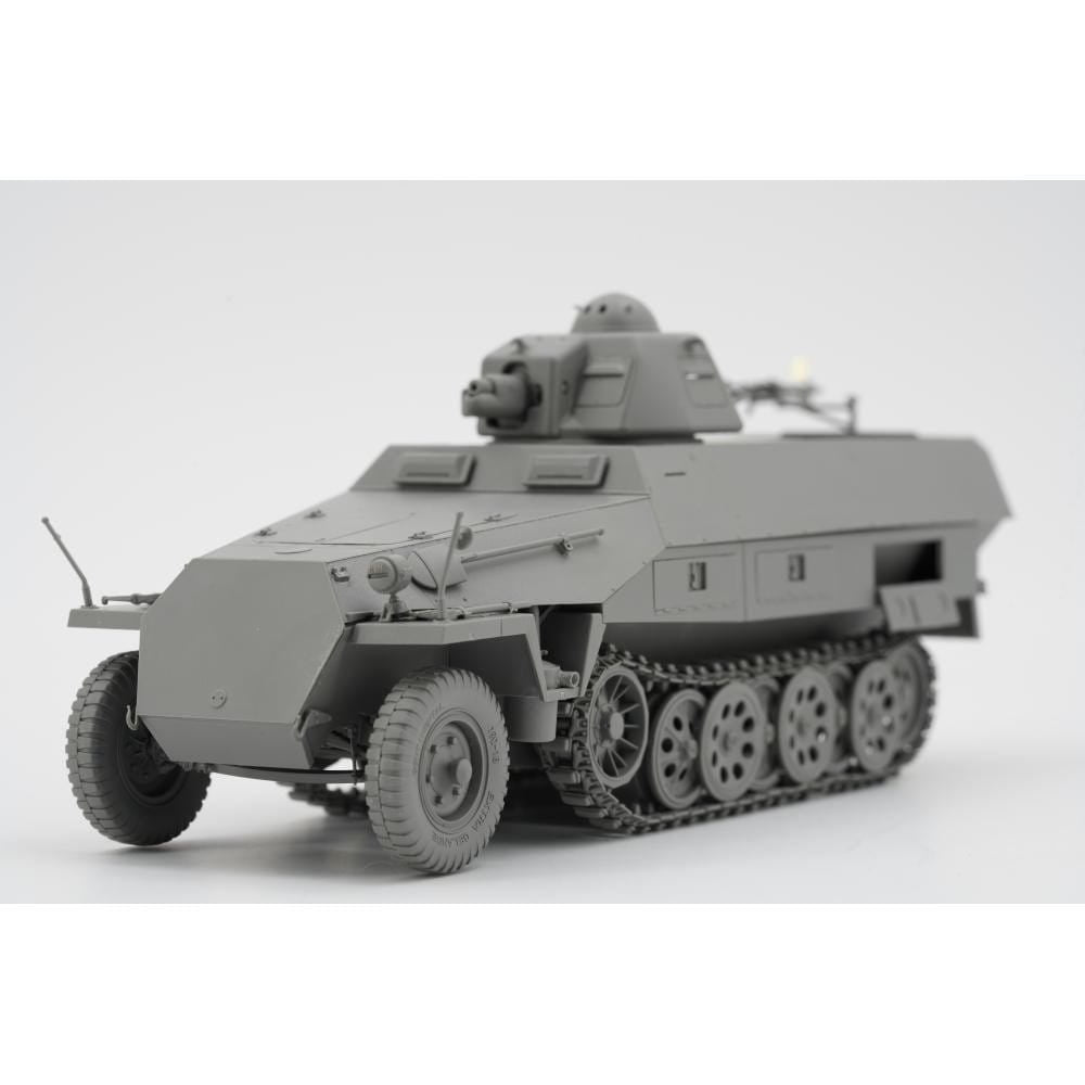 Border Model BT-042 Sd.Kfz.251 Ausf.D w/ R35 Turret 1/35 – zdjęcie 4