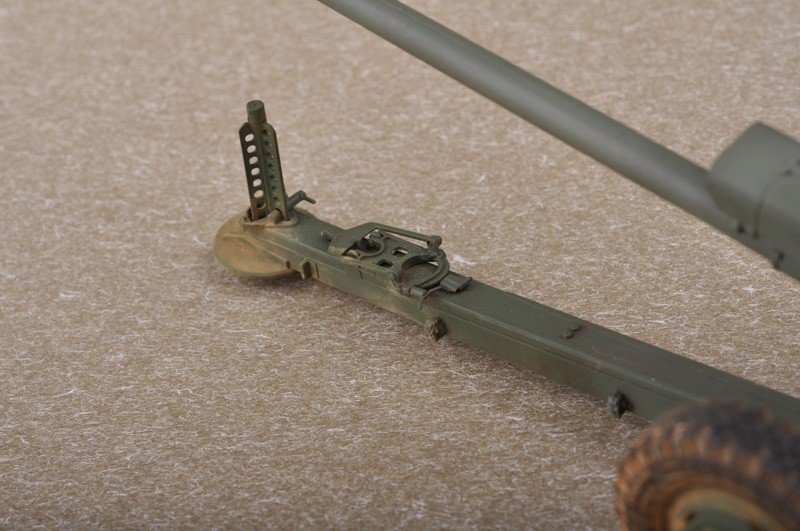 Trumpeter 02329 Soviet D-30 122mm Howitzer - Late Version 1/35 – zdjęcie 11