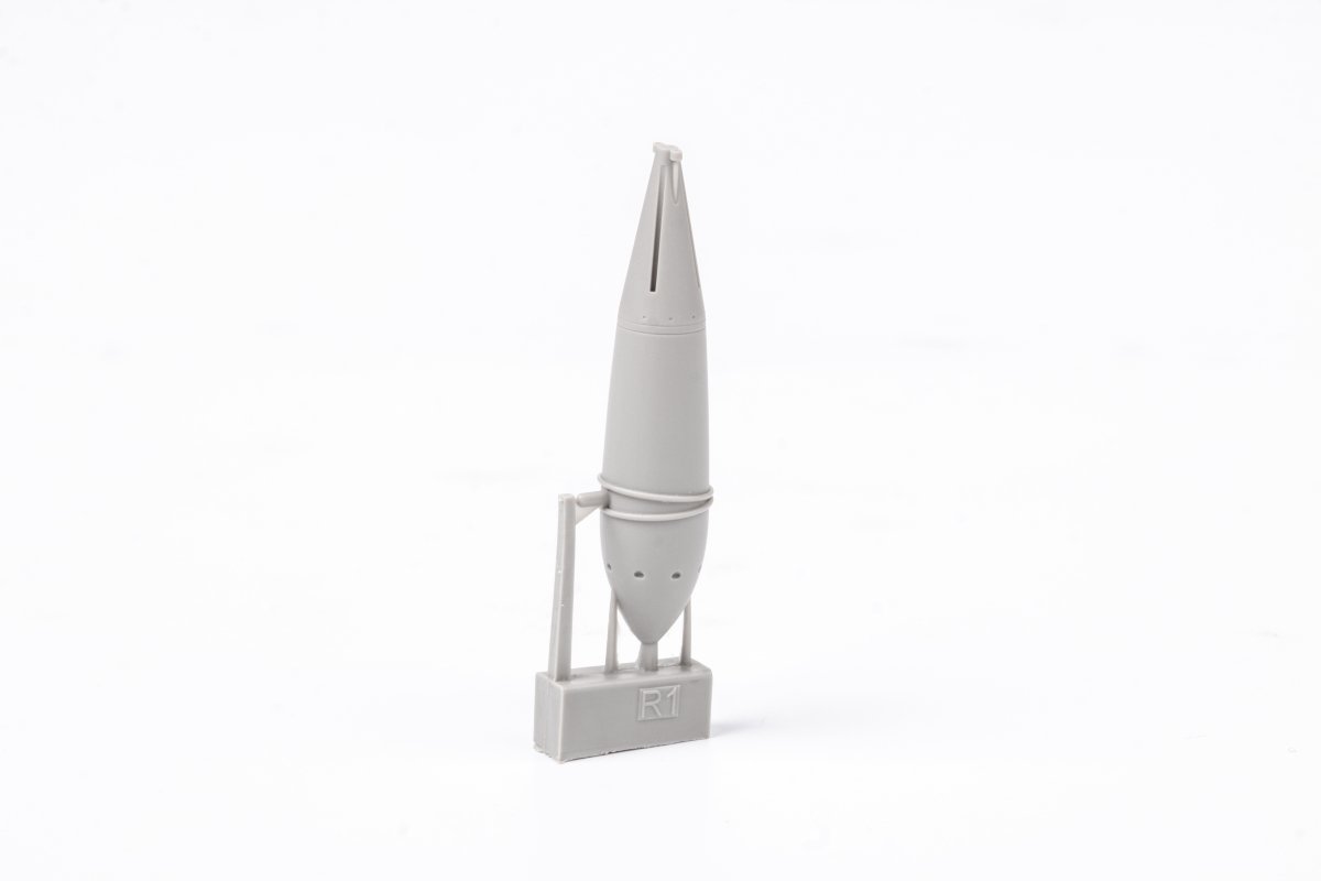 Eduard 648689 B5N2 800kg bomb HASEGAWA 1/48 – image 4