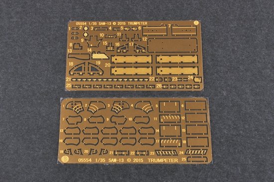 Trumpeter 05554 9K35 Strela-10 SA-13 Gopher Surface-to-Air Missile System 1/35 – zdjęcie 11
