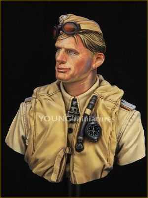 Young Miniatures YM1846 LUFTWAFFE PILOT North Africa WWII 1/10 – zdjęcie 3