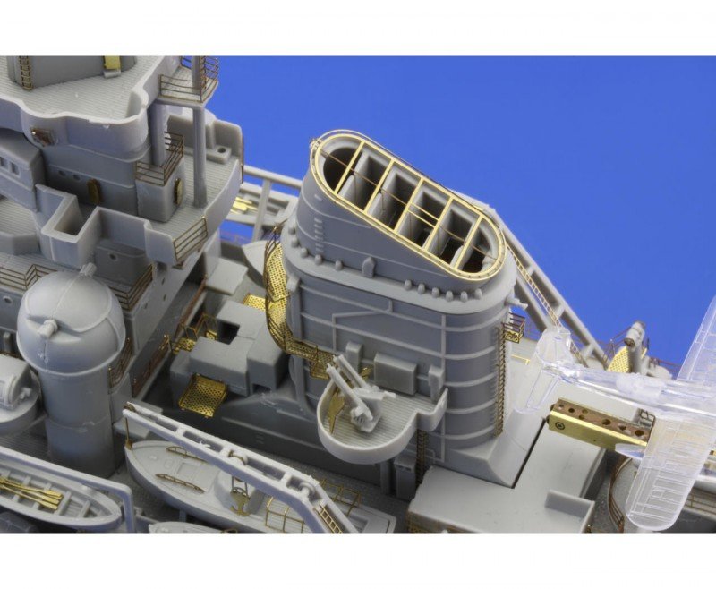 Eduard 53048 Prinz Eugen 1/350 Trumpeter – image 7