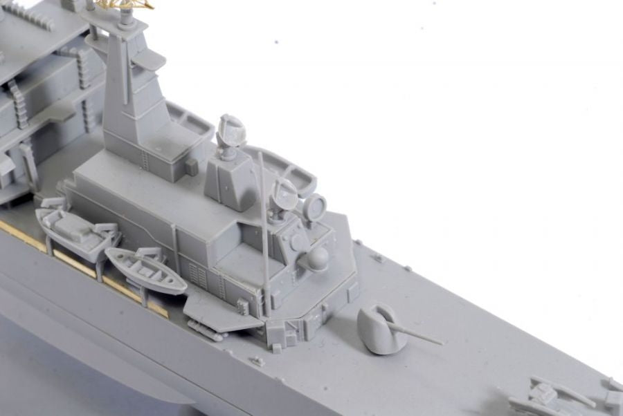 Dragon 7090 U.S.S. Virginia (CGN-38) 1/700 – zdjęcie 7