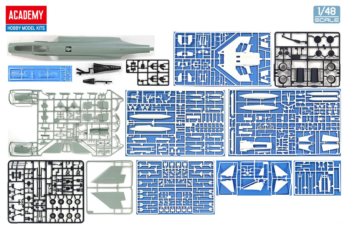 Academy 12356 USMC F-4J Phantom II VMFA-333 Shamrocks 1/48 – zdjęcie 2