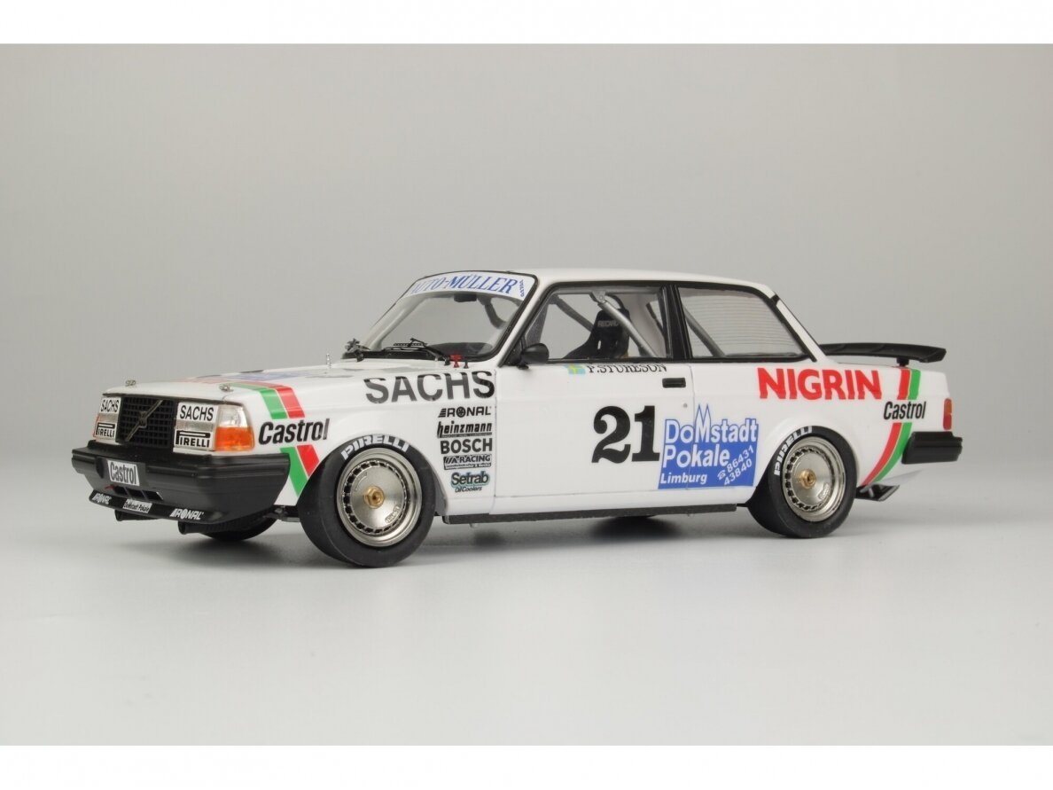 Beemax 24027 Volvo 240 Turbo [DTM] &amp;#39;85 Champion 1/24 – zdjęcie 4
