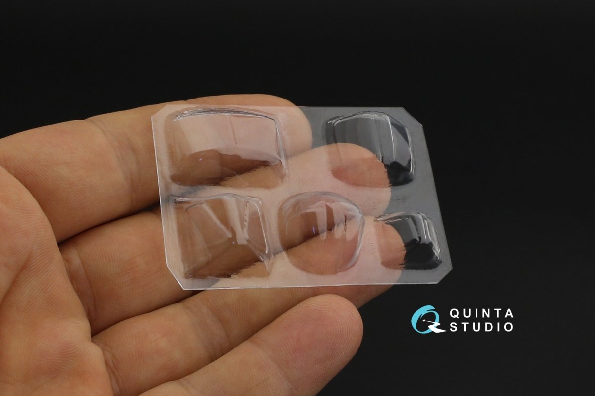 Quinta Studio QC72046 Uh-1B vacuumed clear canopy (Italeri) 1/72 – zdjęcie 3
