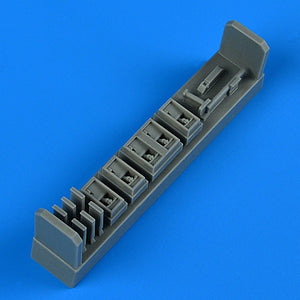 Quickboost QB32300 OV-10A/D Bronco steps Kitty Hawk 1/32
