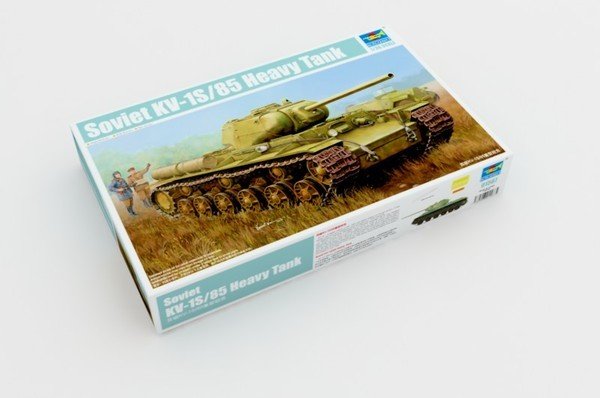 Trumpeter 01567 Soviet KV-1S/85 Heavy Tank 1/35 – image 2
