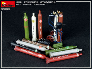 MiniArt 35618 HIGH PRESSURE CYLINDERS w/WELDING EQUIPMENT 1/35 – image 5
