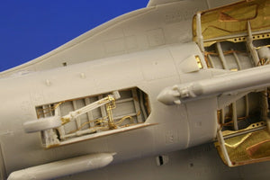 Eduard 49390 F-16CJ Block 50 undercarriage 1/48 Tamiya – immagine 3