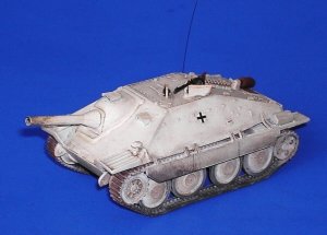 Attack 72844 Falmmpanzer 38(t) Hetzer 1/72 – zdjęcie 2