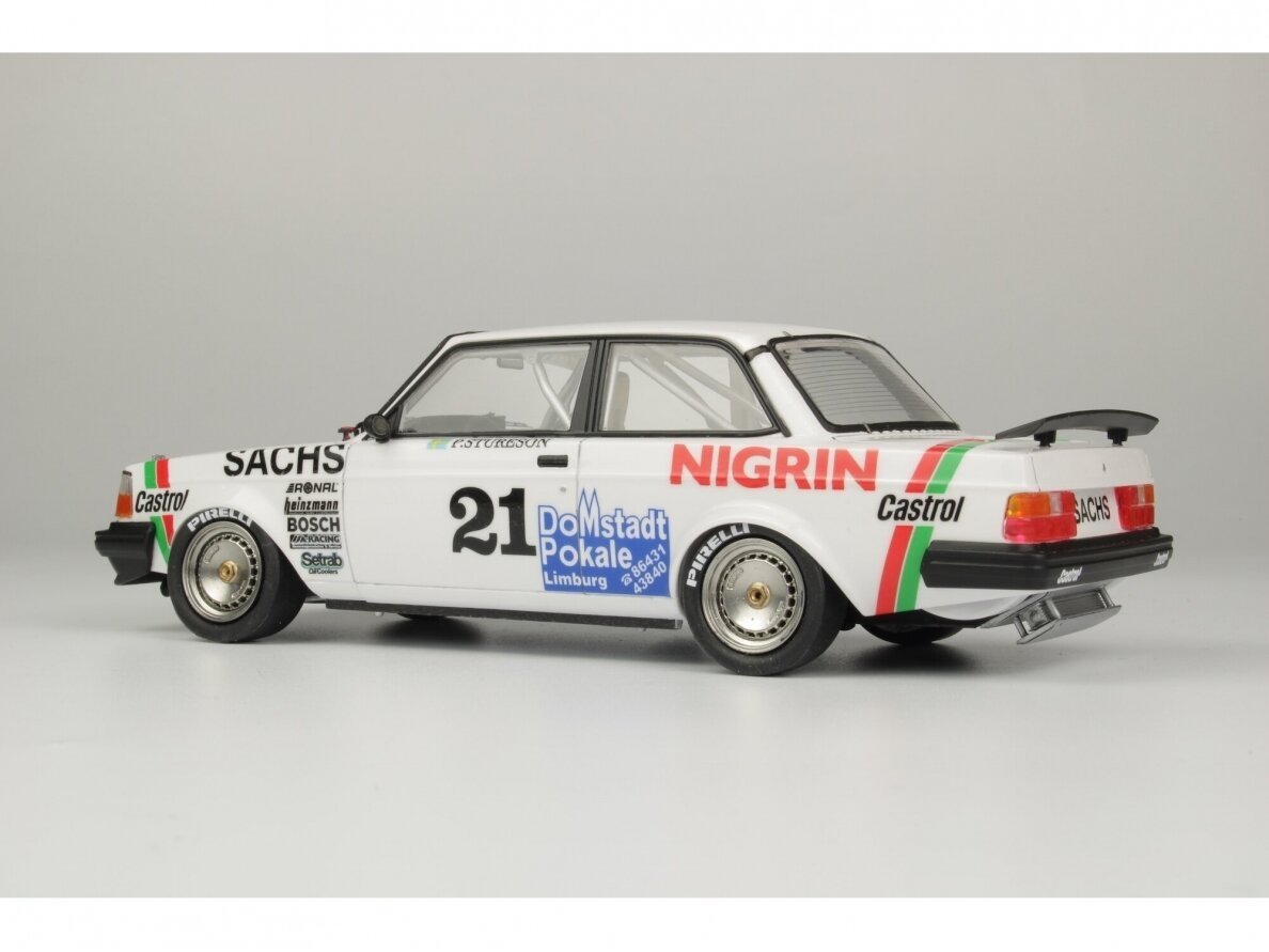 Beemax 24027 Volvo 240 Turbo [DTM] &amp;#39;85 Champion 1/24 – zdjęcie 5