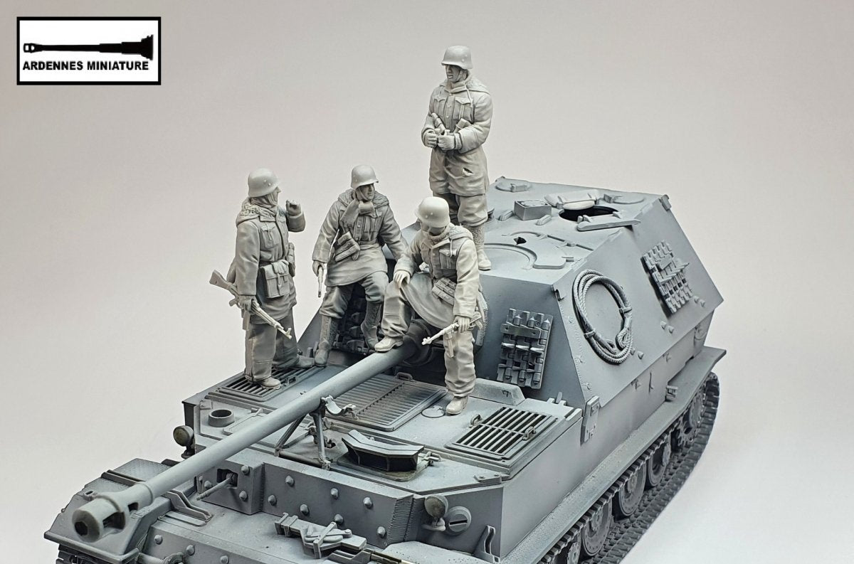 Ardennes Miniature 35024 GERMAN SOLDIERS 1944 1/35 – image 2