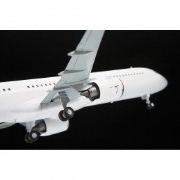 Zvezda 7043 AIRBUS A-321 NEO 1/144 – zdjęcie 5