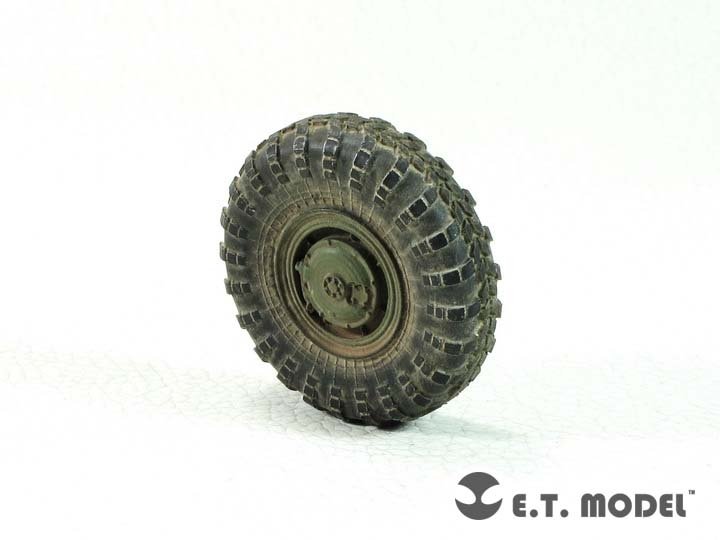 ET Model ER35-067 Russian GAZ39371 High-Mobility Multipurpose Military Vehicle Weighted Road Wheels For TRUMPETER 05594 1/35 – image 3