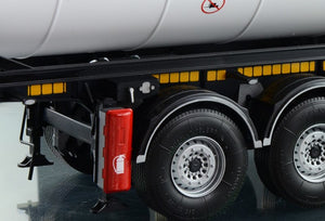 Italeri 3929 TECNOKAR TRAILER WITH 20 TANK 1/24 – image 12