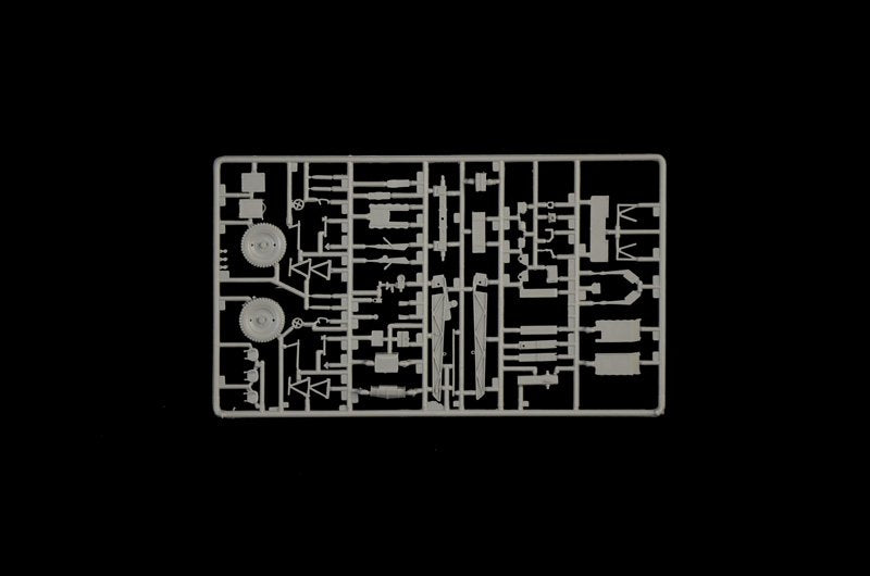 Italeri 6595 Sd. Kfz. 10 Demag D7 with 7,5 cm leIG 18 and crew 1/35 – immagine 14