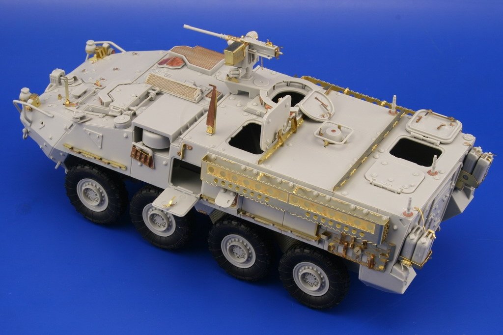 Eduard 35991 M-1126 Mounted rack and belts 1/35 Trumpeter – zdjęcie 3
