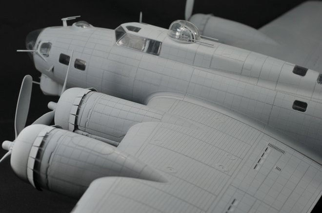 HK Models 01E04 B-17 Flying Fortress F and G 1/32 – zdjęcie 9