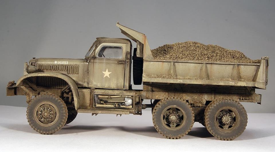 Mirror Model 35804 U.S. Diamond T 972 Dump Truck Hard Top Cab 1/35 – zdjęcie 4