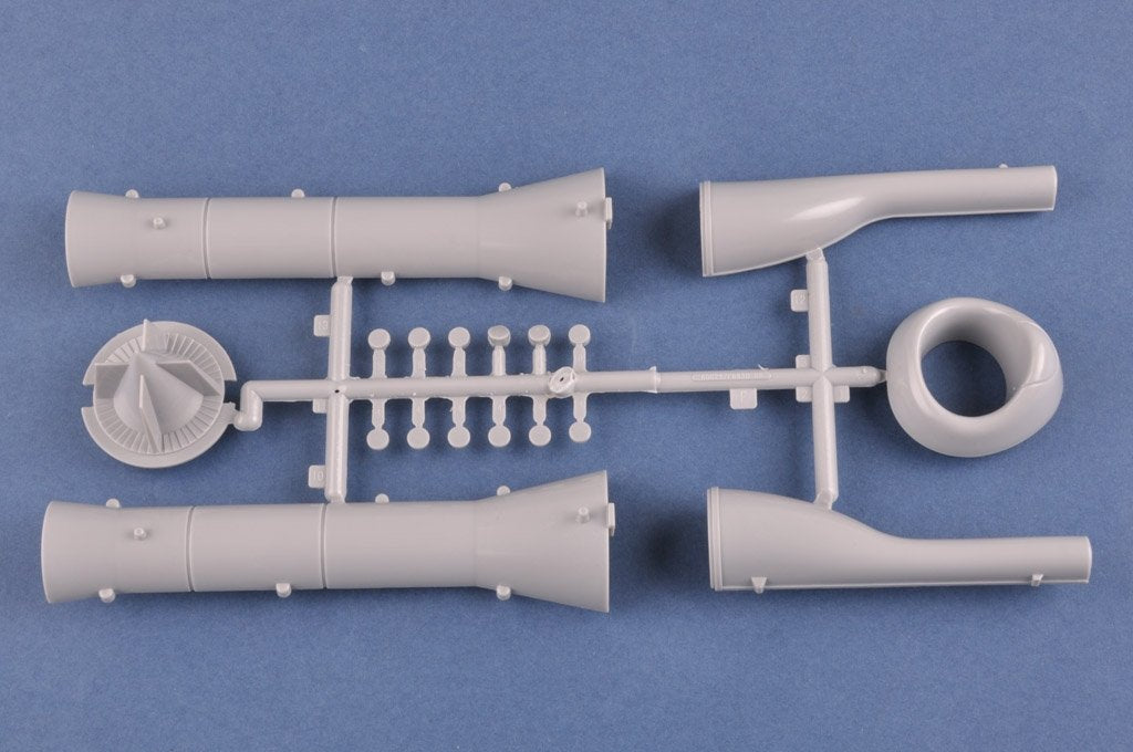 Hobby Boss 81808 F-86F-30 Saber 1/18 – image 11