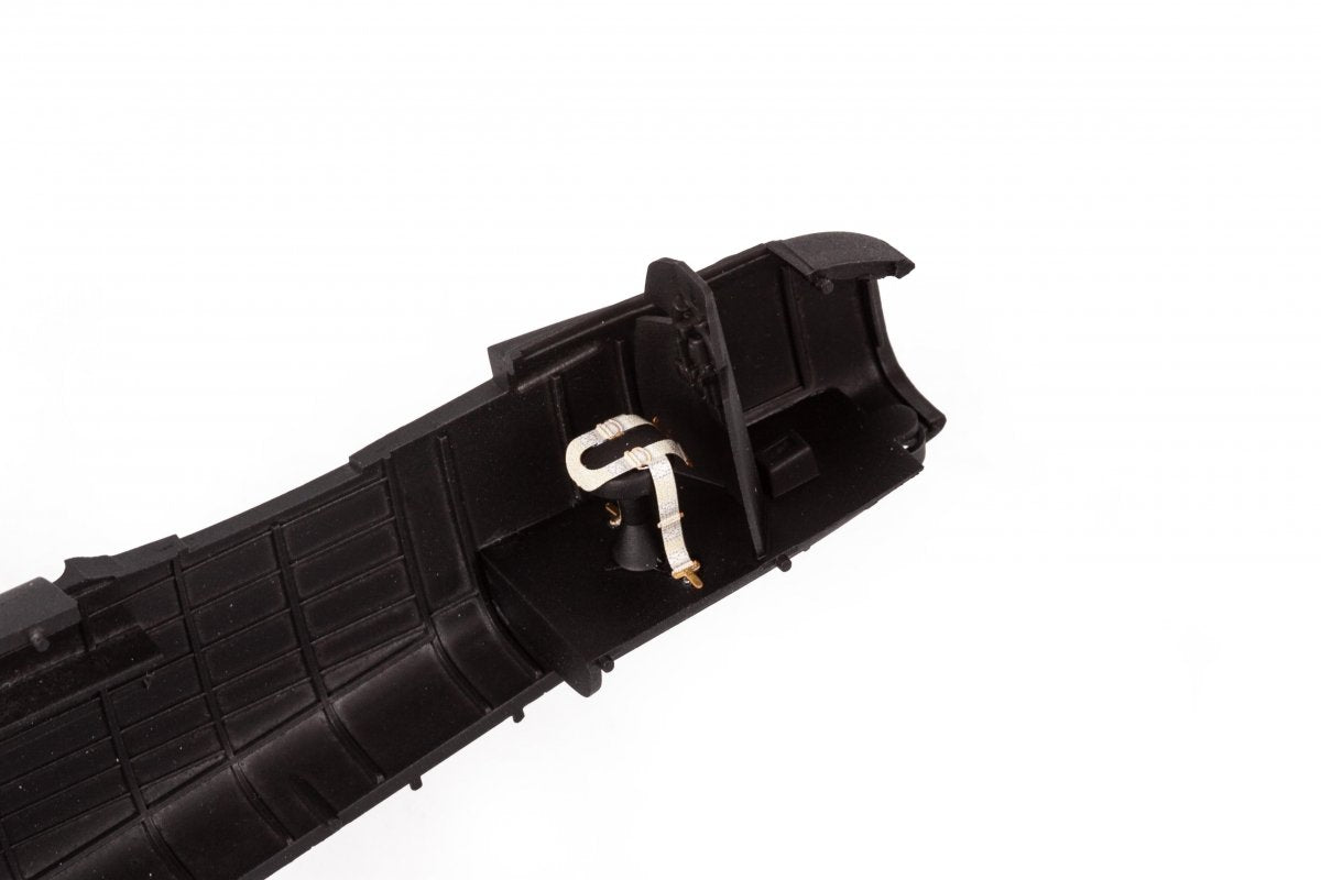 Eduard FE1337 B-25J glazed nose seatbelts STEEL HONG KONG MODELS 1/48 – zdjęcie 3