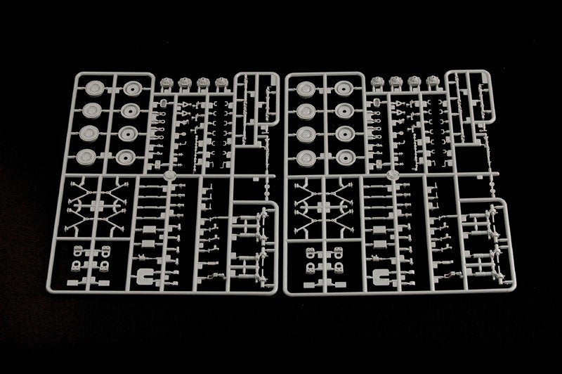 Trumpeter 01564 B1 Centauro AFV Early Verslon (2nd Series) with Upgrade Armor (1/35) – image 8