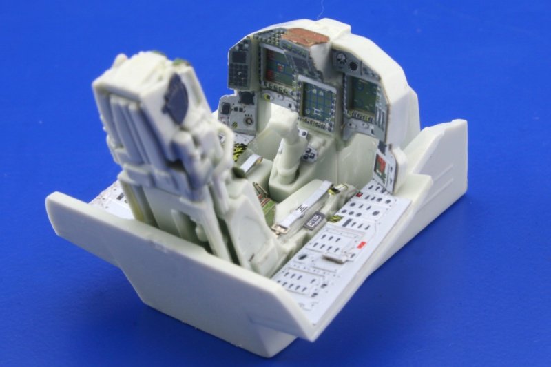 Eduard 49367 EF-2000 Typhoon Single Seater 1/48 Revell – zdjęcie 4