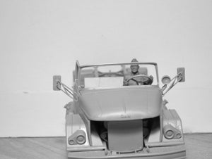 ICM 35643 RKKA Drivers (1943-1945) (2 figures) 1/35 – zdjęcie 2