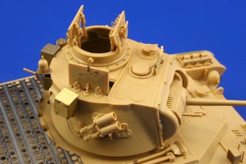 Eduard 36094 Matilda III/ IV 1/35 Tamiya – zdjęcie 2