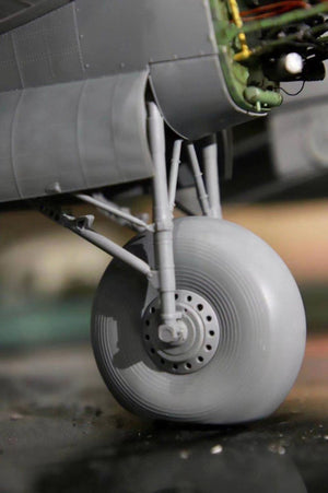 Border Model BF-010 Avro Lancaster B Mk.I/III with full Interior 1/32 – zdjęcie 4