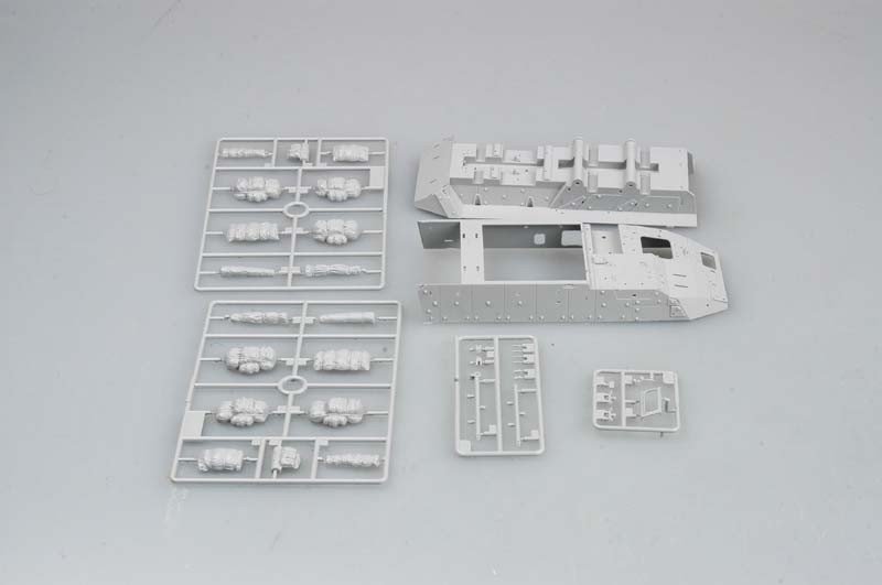 Trumpeter 00399 M1134 Stryker Anti- Tank Guided Missile (ATGM) 1/35 – zdjęcie 10