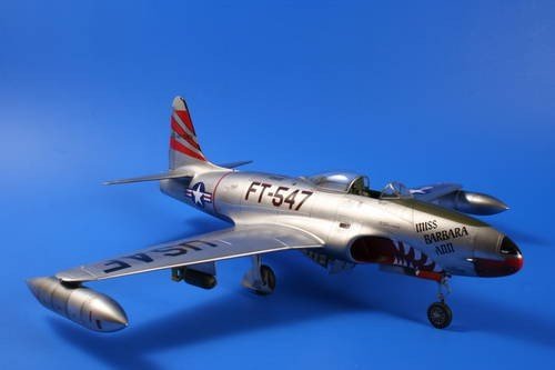 Specjal Hobby 32048 F-80C Shooting Star Over Korea 1/32 – image 6
